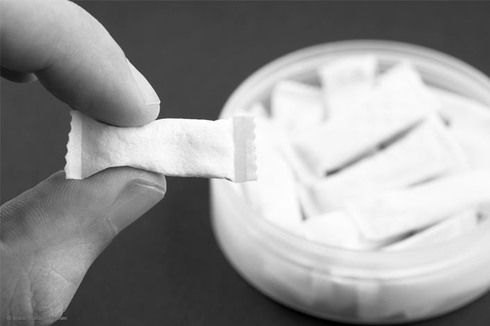 Can You Swallow Nicotine Pouch Liquid? The Truth, Side Effects & Leak-Free Solutions