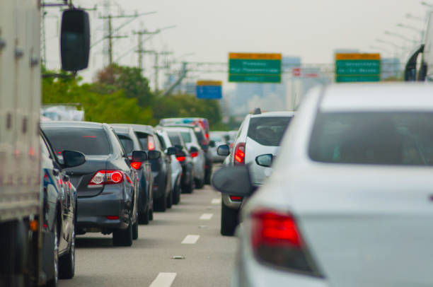 Beat the Morning Rush: Why Nicotine Pouches Are the Best Traffic Companion 🚗☕
